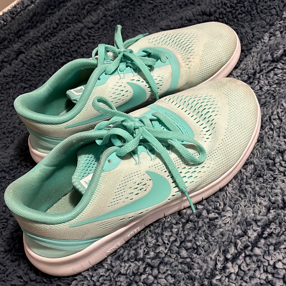Nike shoes